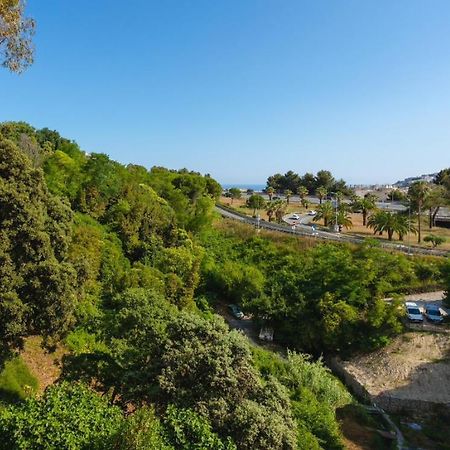 Villa Laetitia - Appt De Charme Avec Parking - Nice Nord Zewnętrze zdjęcie