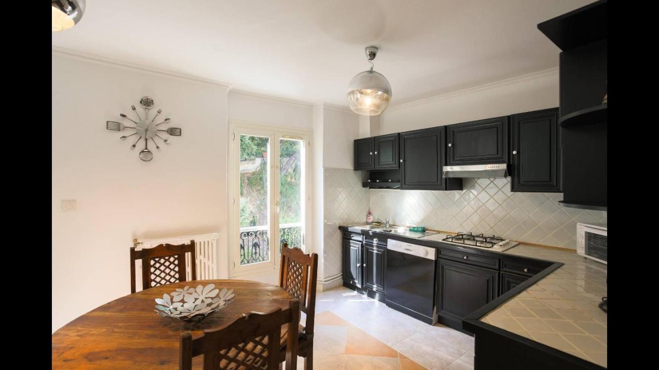 Villa Laetitia - Appt De Charme Avec Parking - Nice Nord Zewnętrze zdjęcie