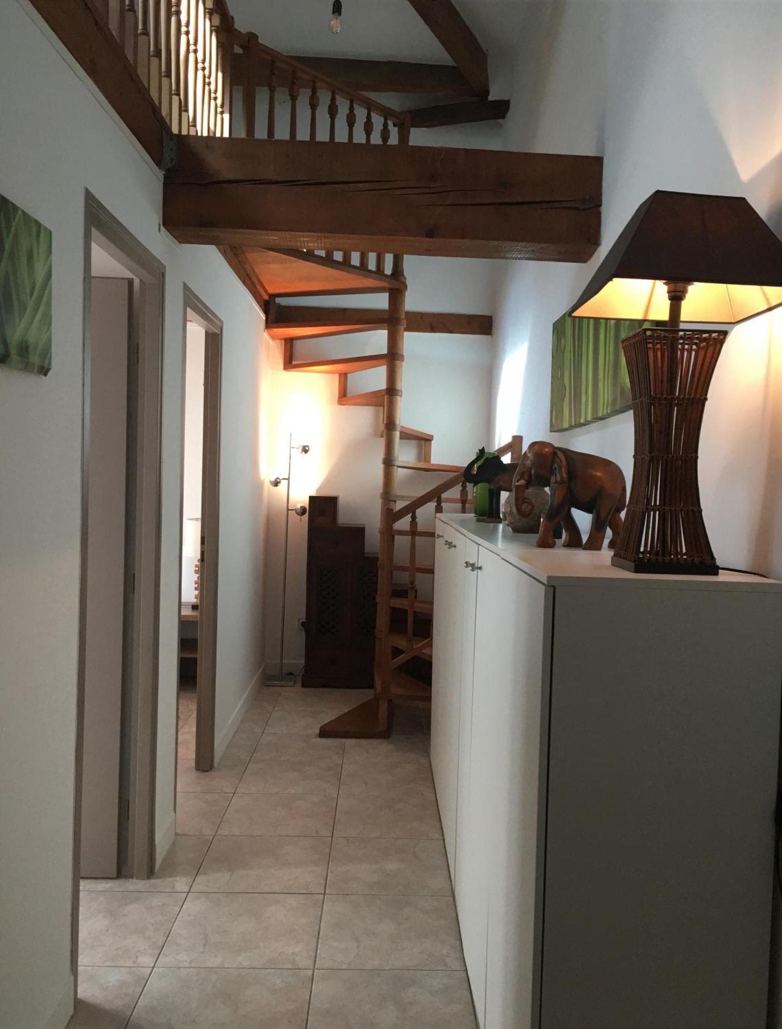 Villa Laetitia - Appt De Charme Avec Parking - Nice Nord Zewnętrze zdjęcie